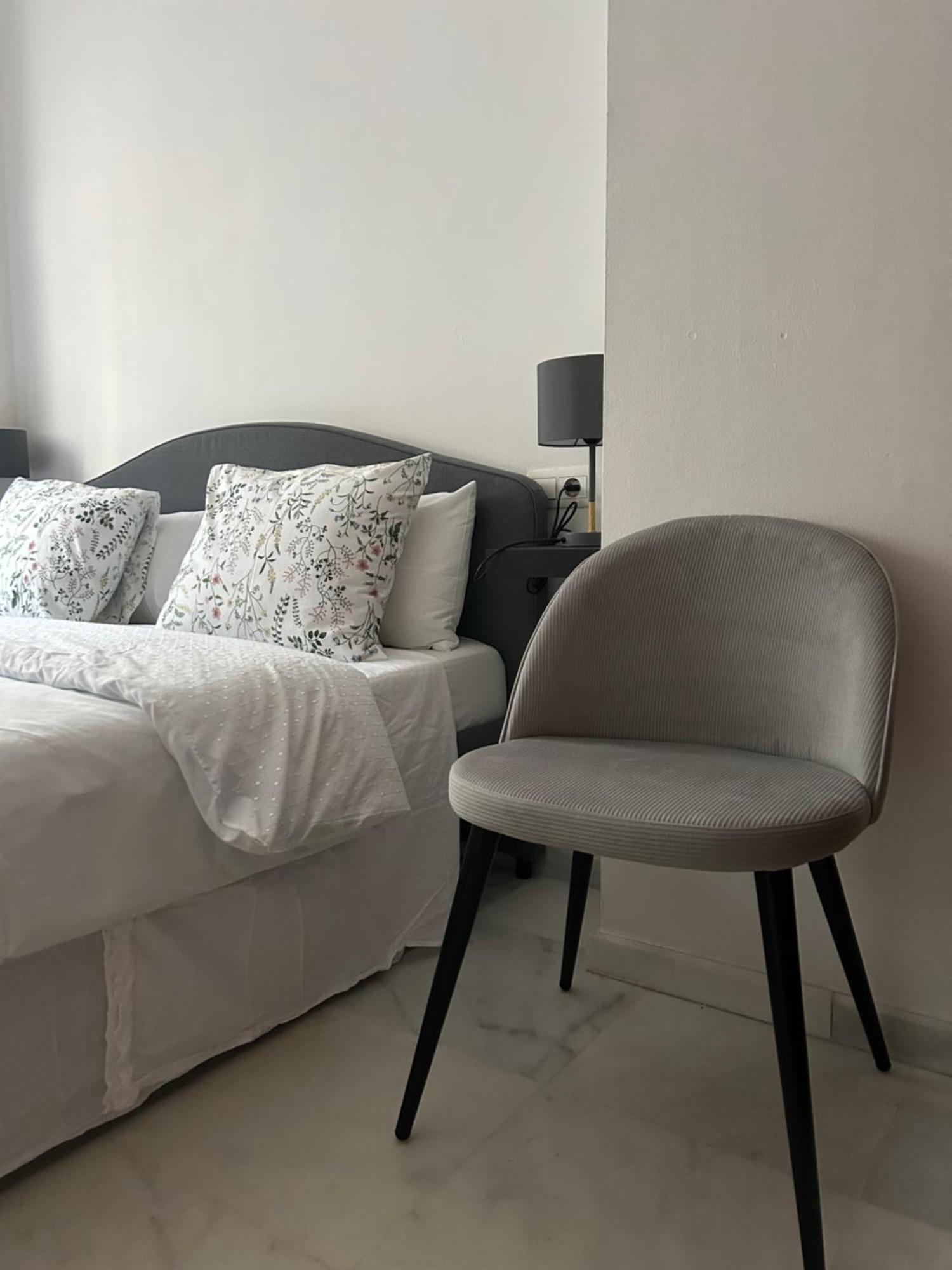 Apartamento Proximo Al Centro De 2 Dormitorios Con Piscina. Sevilla Eksteriør billede
